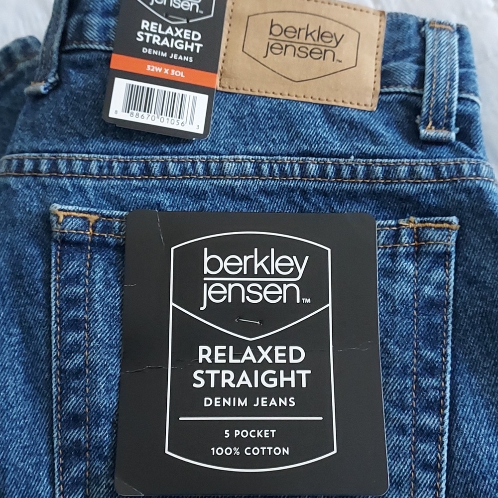 NWT Men's Berkley Jensen Relaxed Straight Lt Stonewash 5 Pocket Denim Jeans - Picture 5 of 17